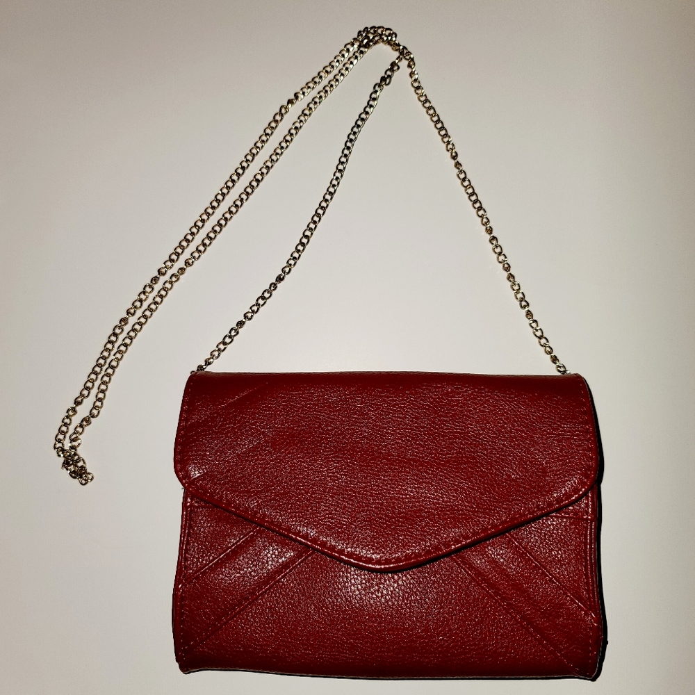Forever 21 Red Crossbody With Gold Chain /Clutch